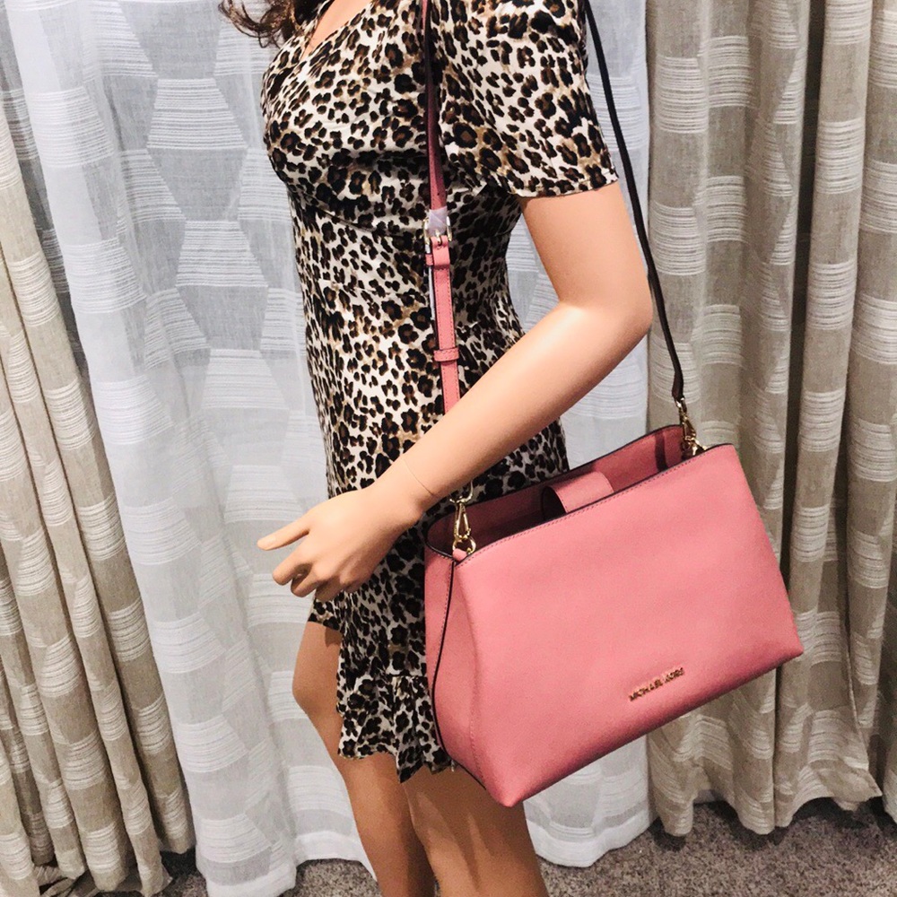 Michael Kors Bag - Picture 7 of 7